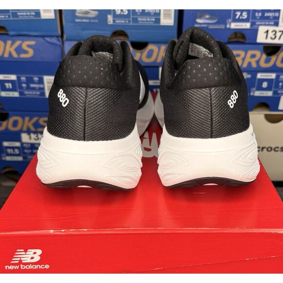 New Balance Fresh Foam X 880v15 Black White Men’s 9 D (148)